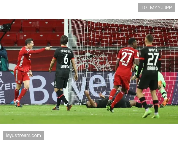 战术趋势分析：德甲边线球进攻模式日趋复杂，已成重要进攻发起手段